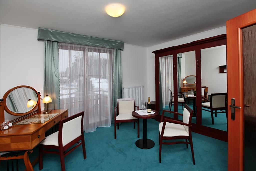 Hostinec U Hubalku Kostelec nad Orlici Room photo